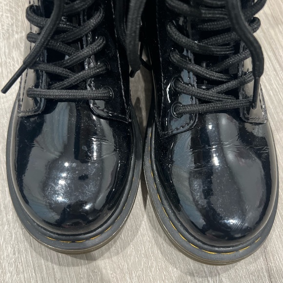 Dr Martens Black Patent Boots-Kid Size 13 - Picture 3 of 10